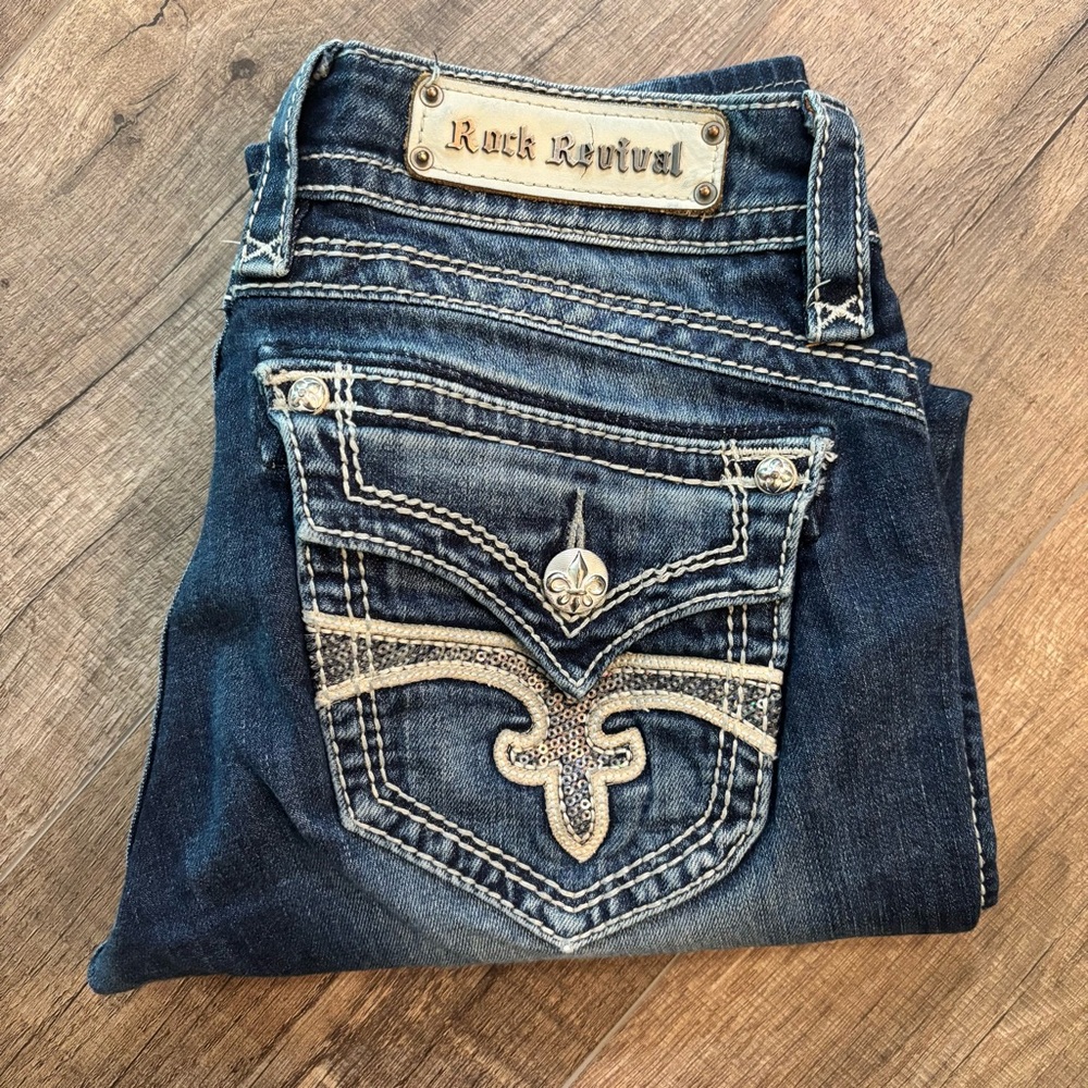 Rock Revival Women's 30 Heather Capri Blue‎ Cropped Jeans Rhinestones Distressed